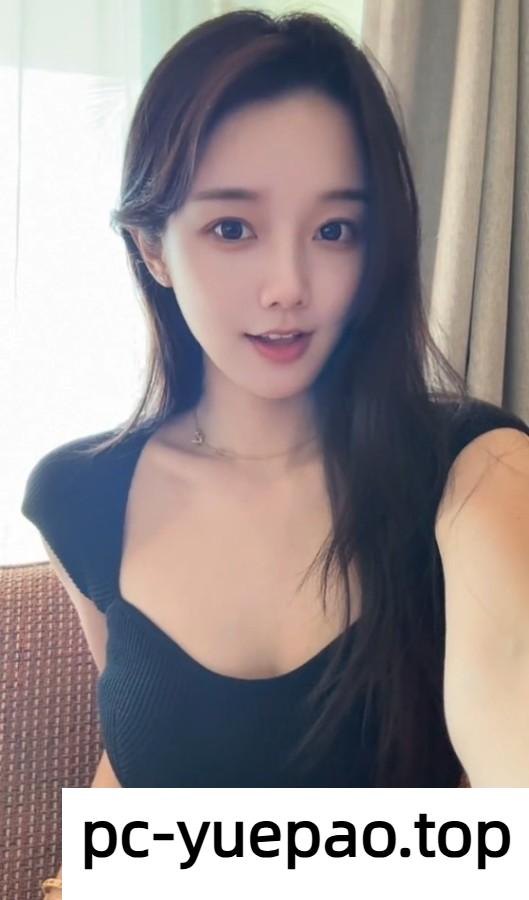 [和平区]  和平区享受轻松惬意的她