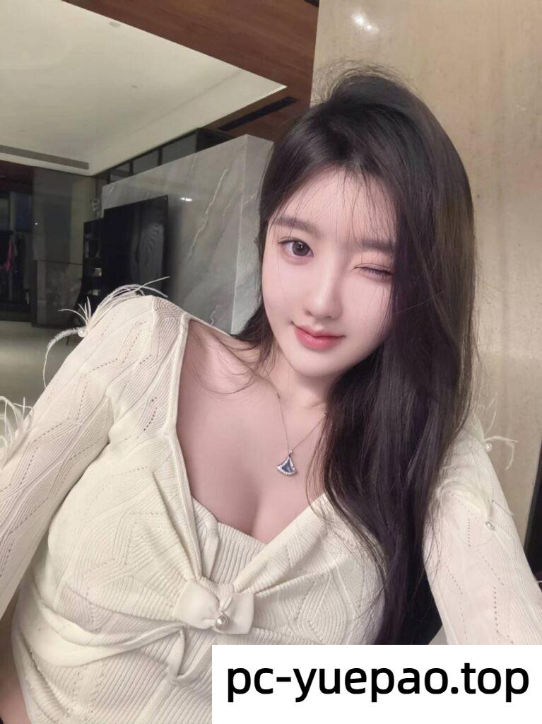 [兰州]  城关区温柔的巨乳纯妹子