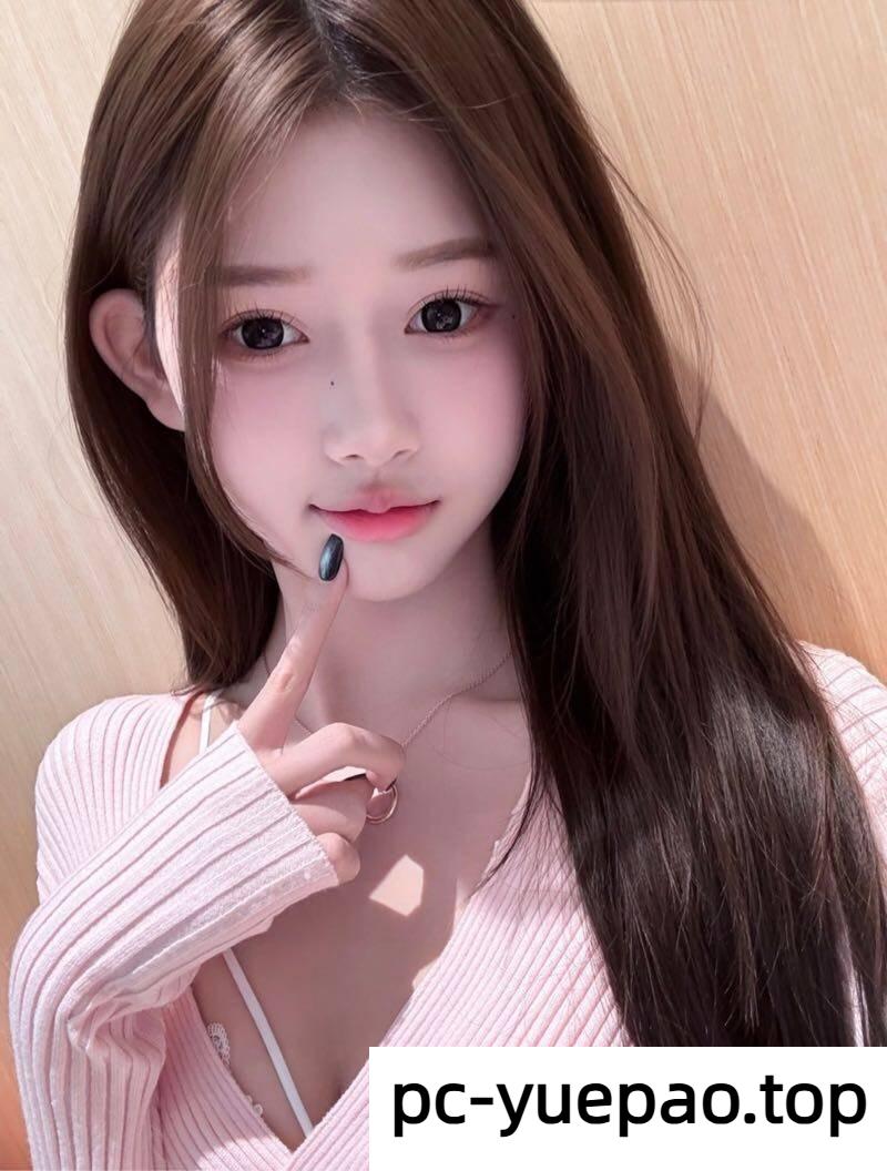 [济宁]  全身雪白嫩滑，粉嫩小穴的极品乖乖女！