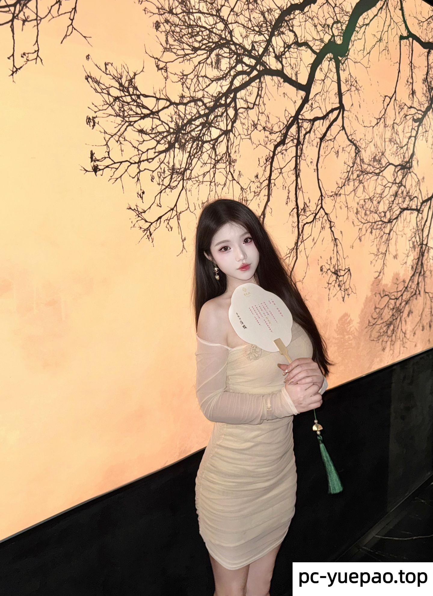 [杭州]  【杭州】西湖开课性感大奶妹