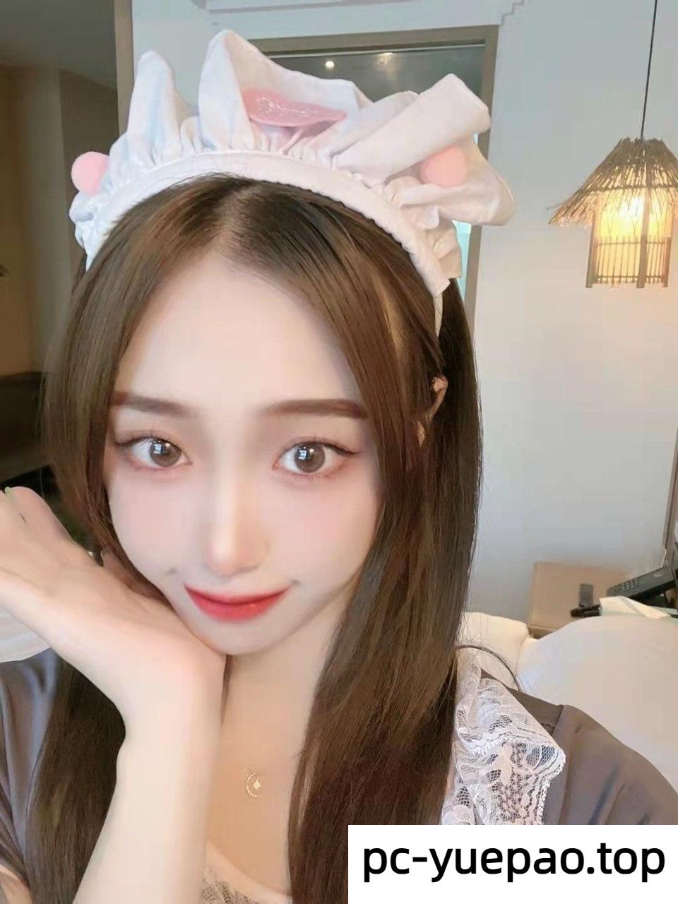 [武汉]  武昌区舞蹈系大三学妹，穴紧粉嫩完美炮架