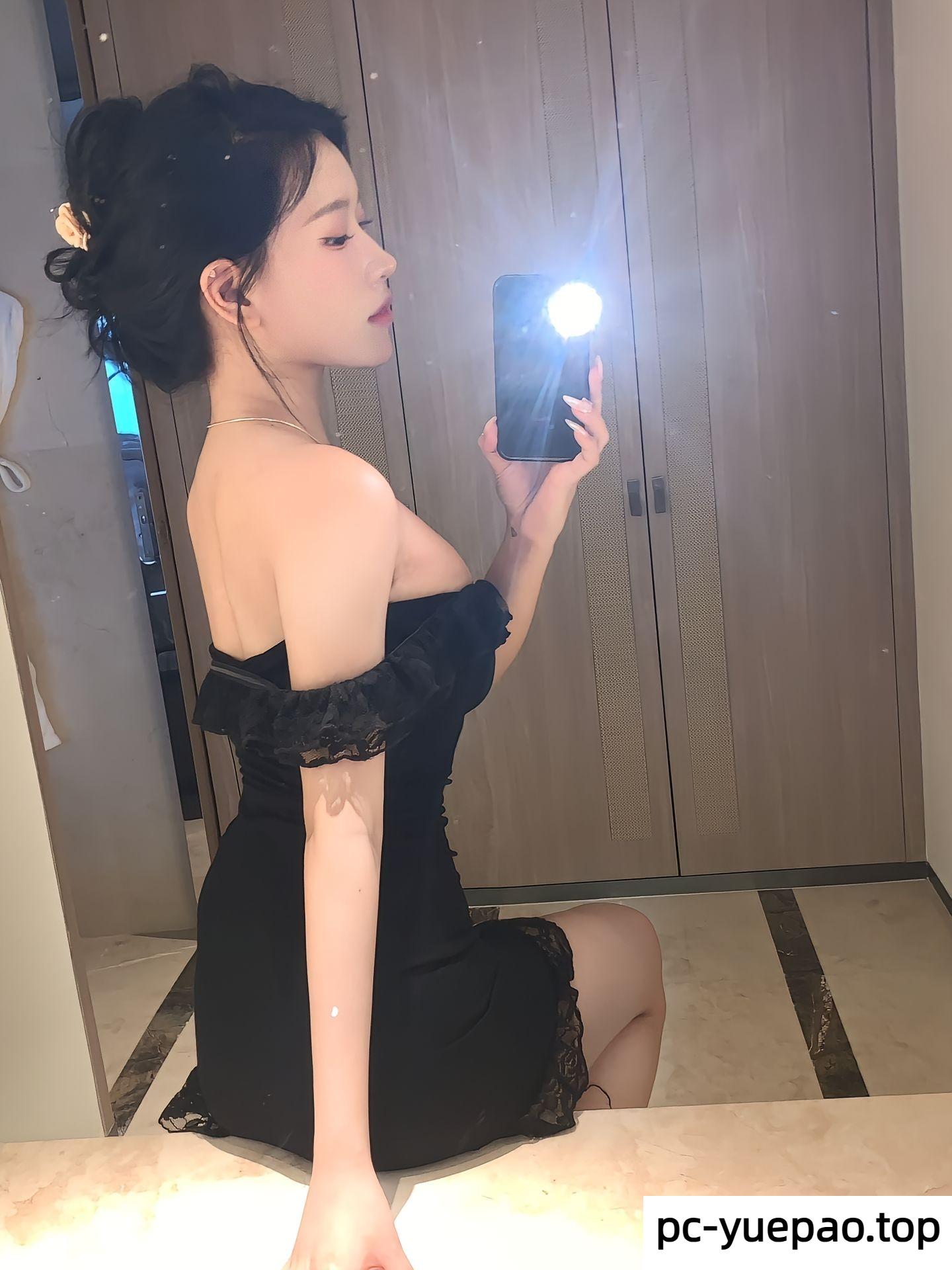 [闵行]  青浦开课大胸货嗦屌舌吻真是懂男人！