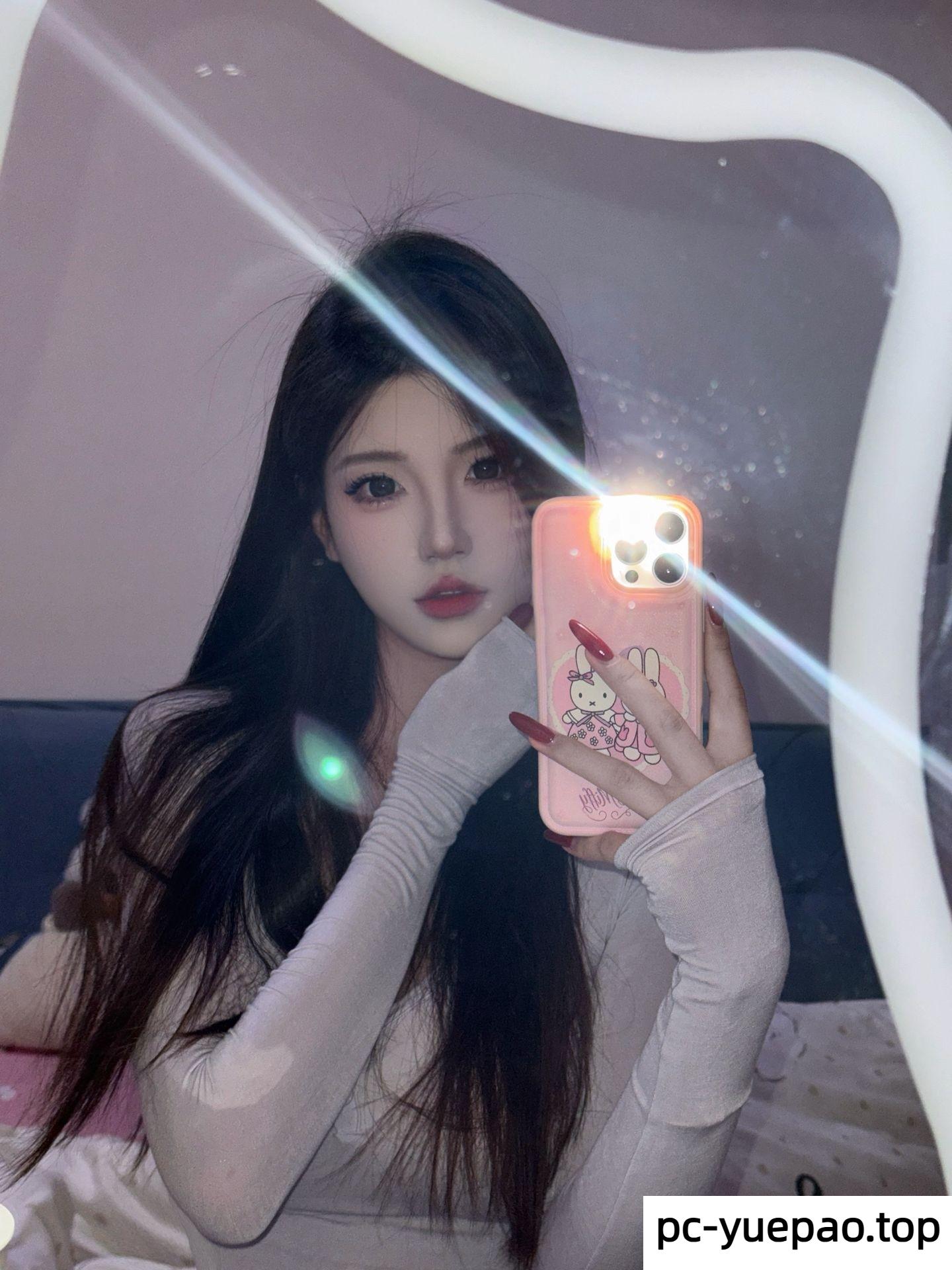 [广州]  【广州】超爽靓妹少女胴体很有骚劲