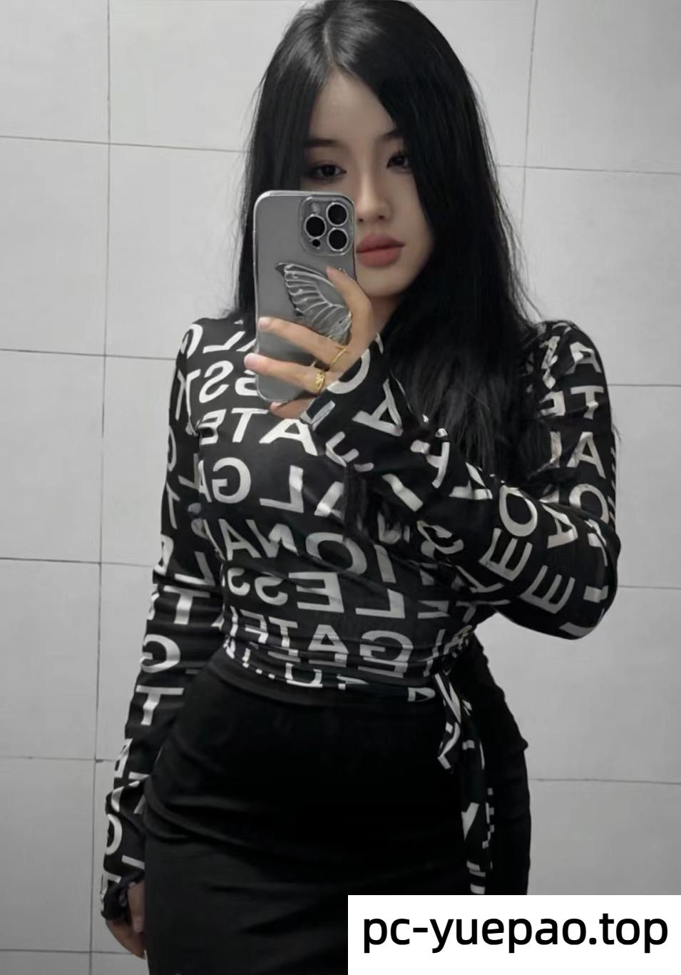 [市区]  性感美女后入插起来真爽