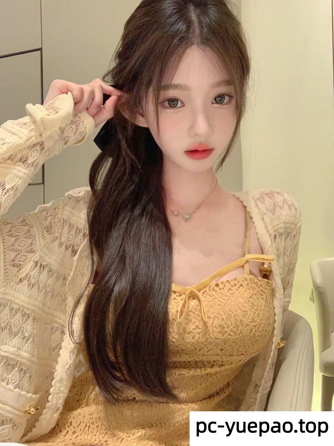 [泉州]  床上小女友眉清目秀腿长逼粉
