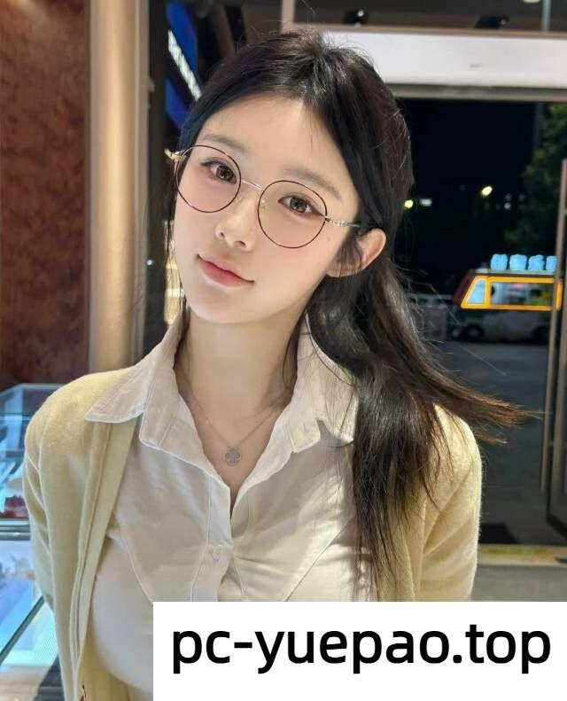 [兰州]  七里河区 骚浪的前台妹子 操她两次太爽了