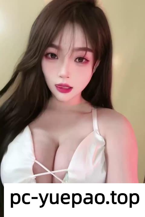 [武汉]  武汉有一点小风骚的妹子