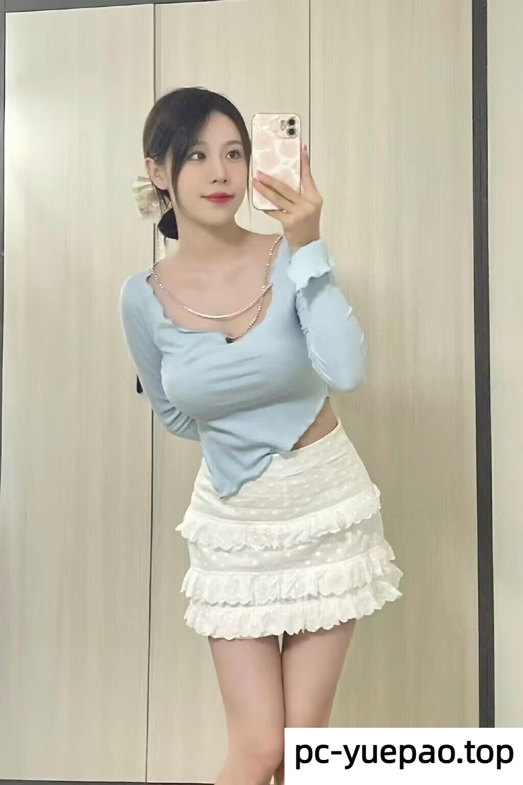 [厦门]  小姐姐身材丰满小蛮腰玩得开有颜值可以约