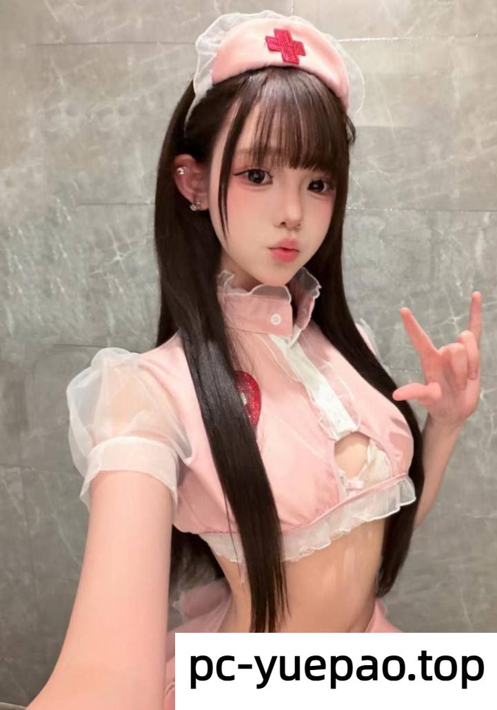 [郑州]  【郑州】小幼女奶子发育的很完美