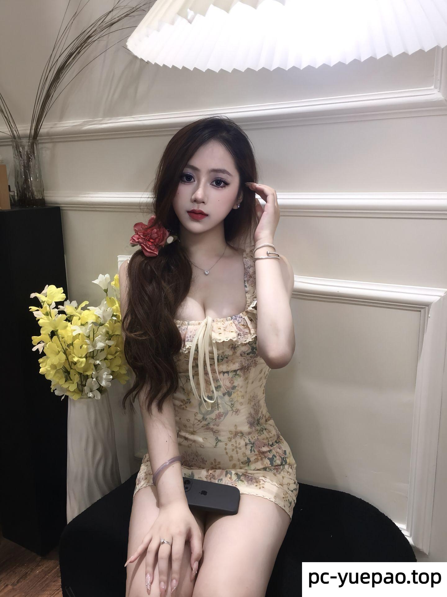 [市区]  【重庆】新嫖到长腿大奶妹