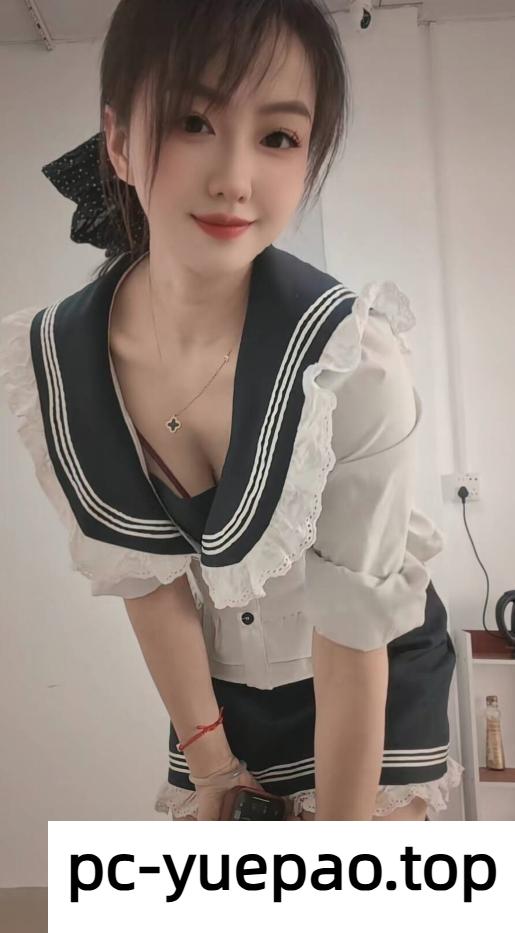 [东莞]  【东莞】老师易高潮后鲍鱼会呲水