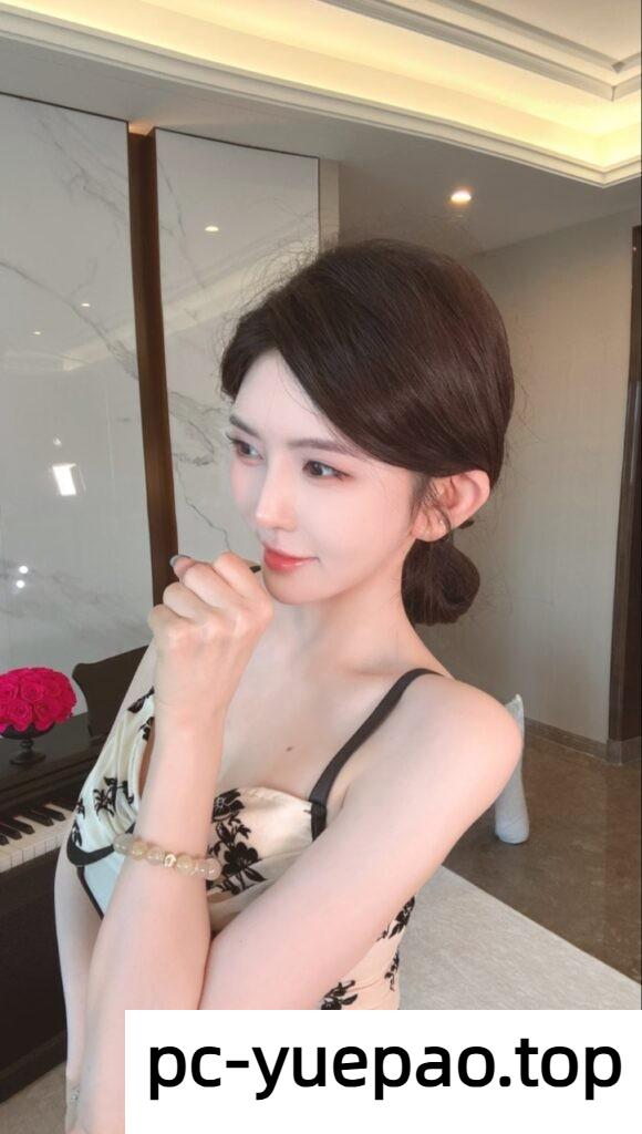 [乌鲁木齐]  沙区绝对的骚货 抵抗不住