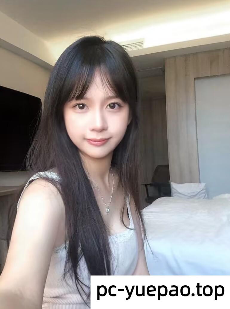 [昆明]  官渡区 妹子为了赚钱快才做兼职，口爆一次操她一次