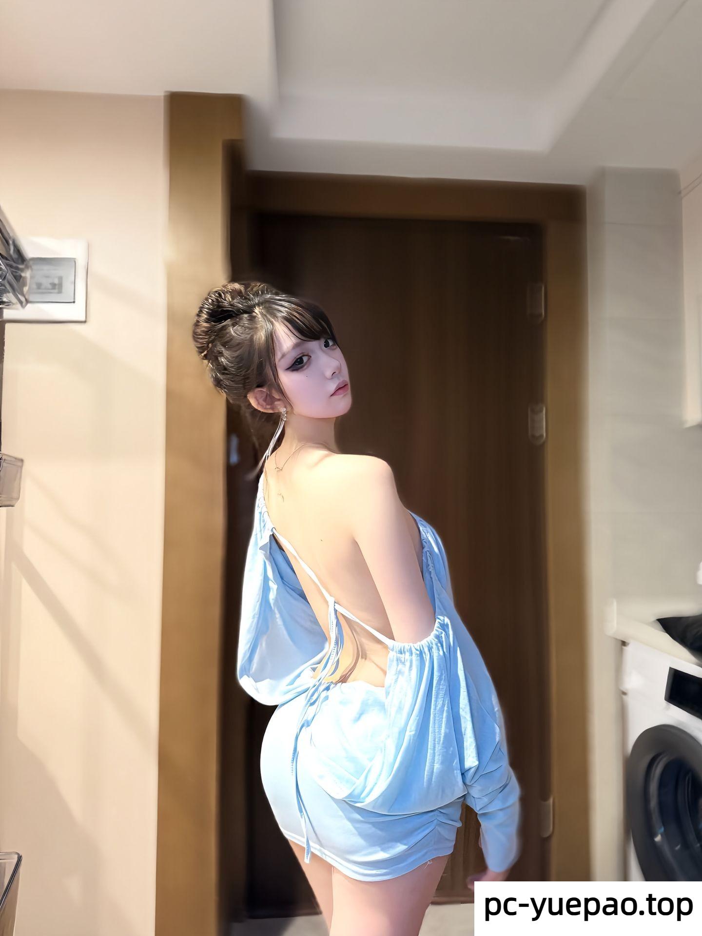 [苏州]  【昆山】小骚妹听指挥口完在啪啪