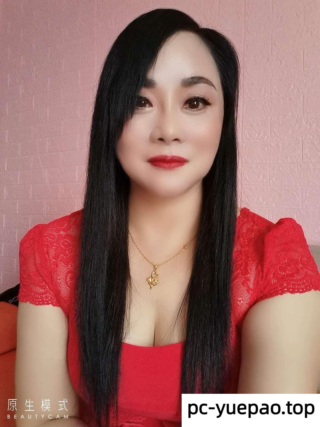 [西宁]  西宁万达熟女诱惑