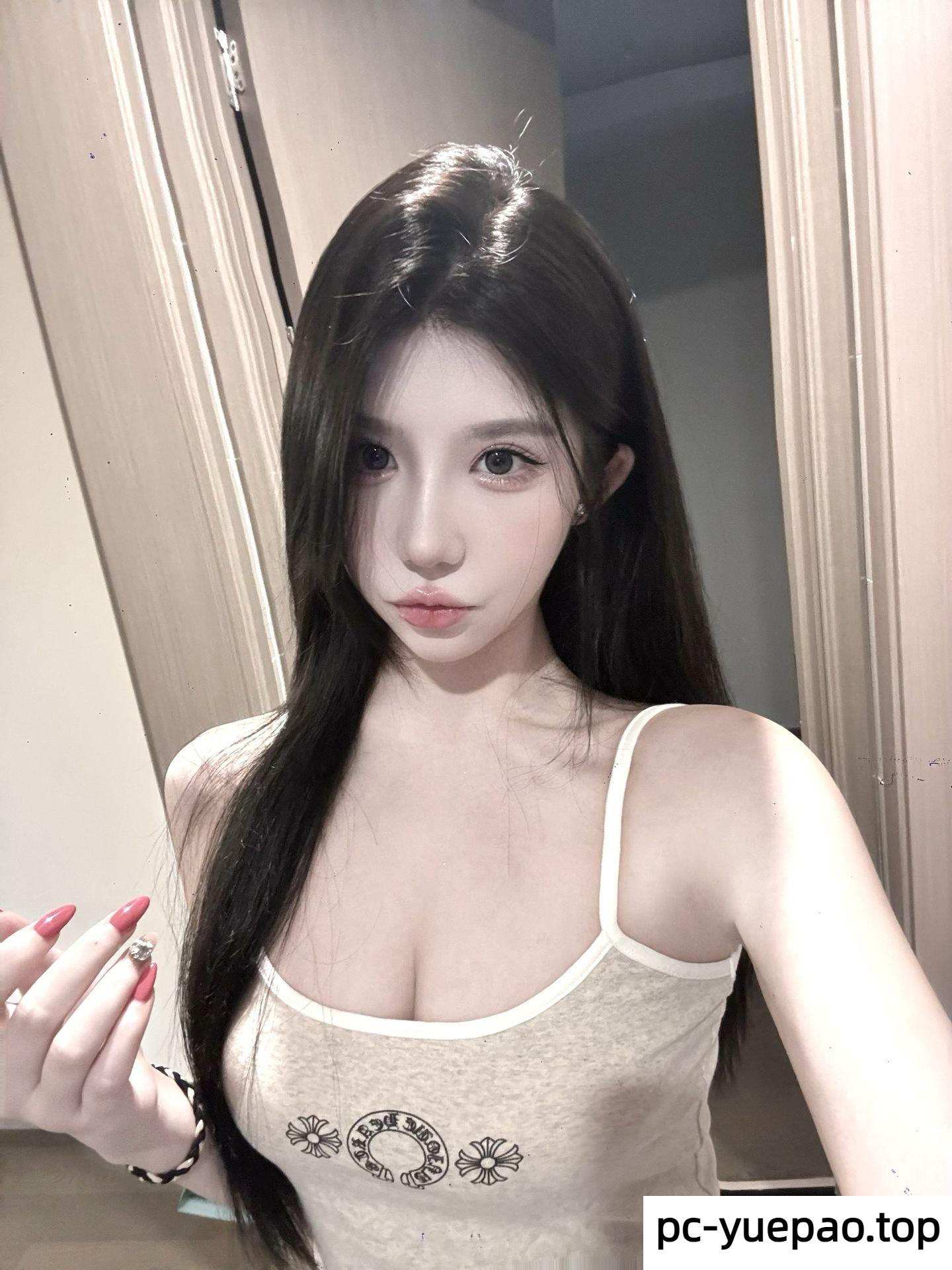[襄樊]  【襄阳】大胸妹肉夹棒爽到位