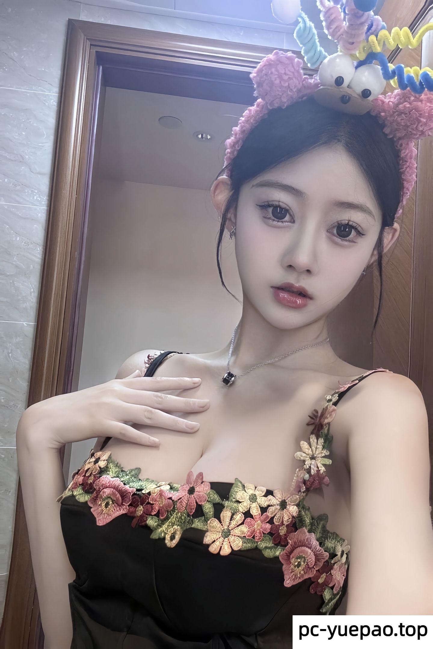 [南昌]  东湖区骚气黑丝诱惑妹妹，玩起来一级棒