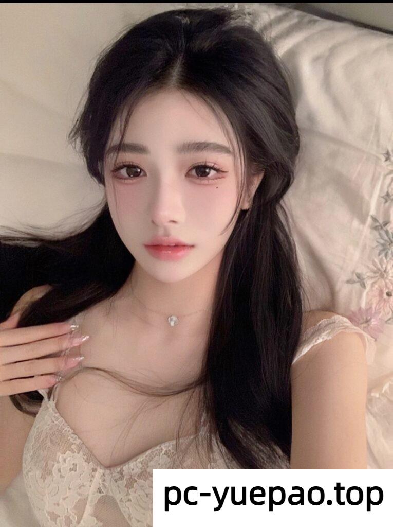 [长沙]  雨花区清纯嫩妹反差感很强烈