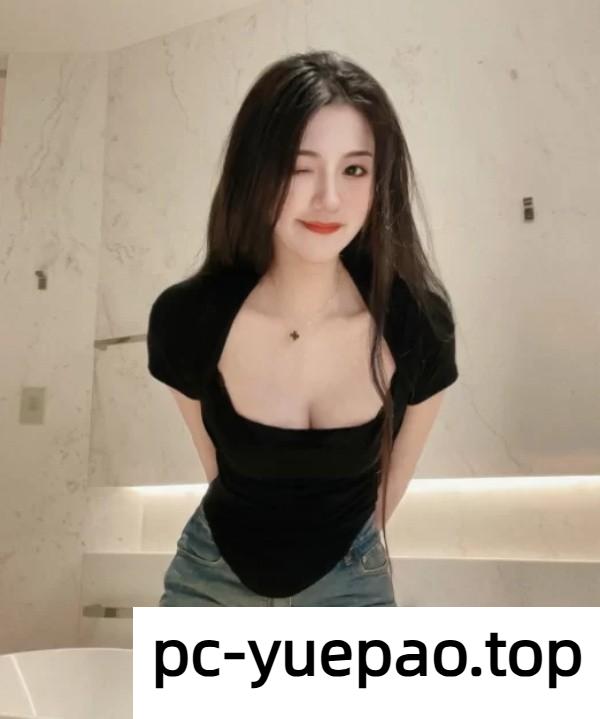 [武汉]  会吸会夹的美女