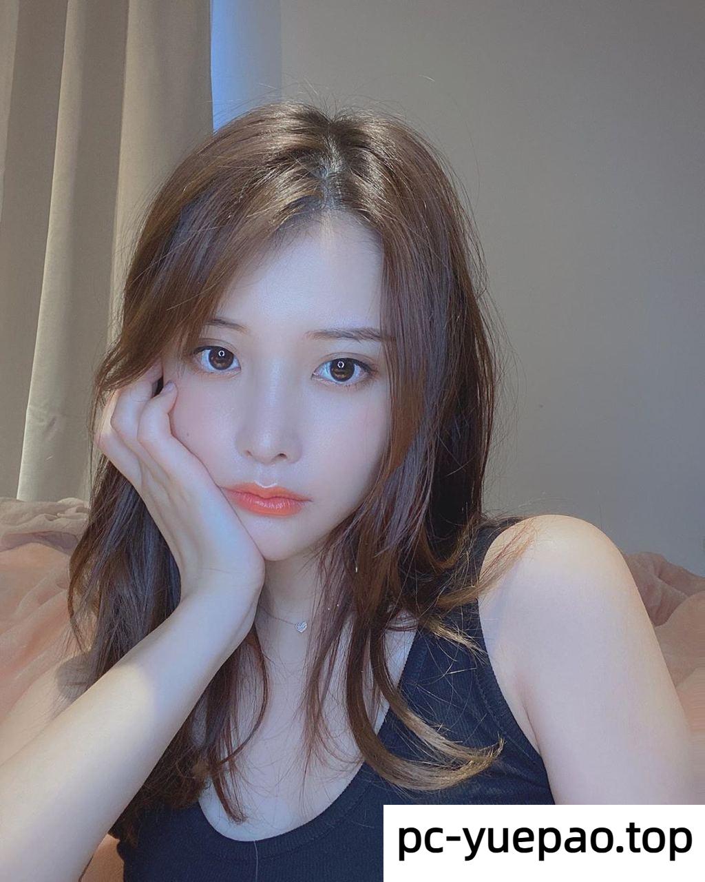 性感老师姿势很配合