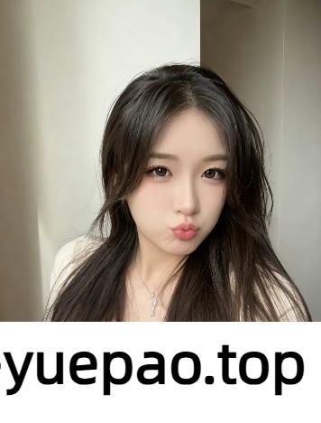 昆明颜值高年轻大胸妹