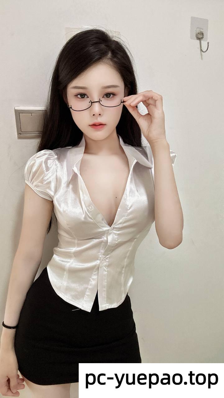 01172323307