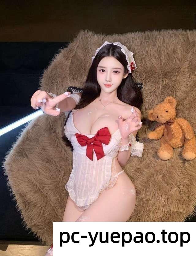 宝山她的身材前凸后翘