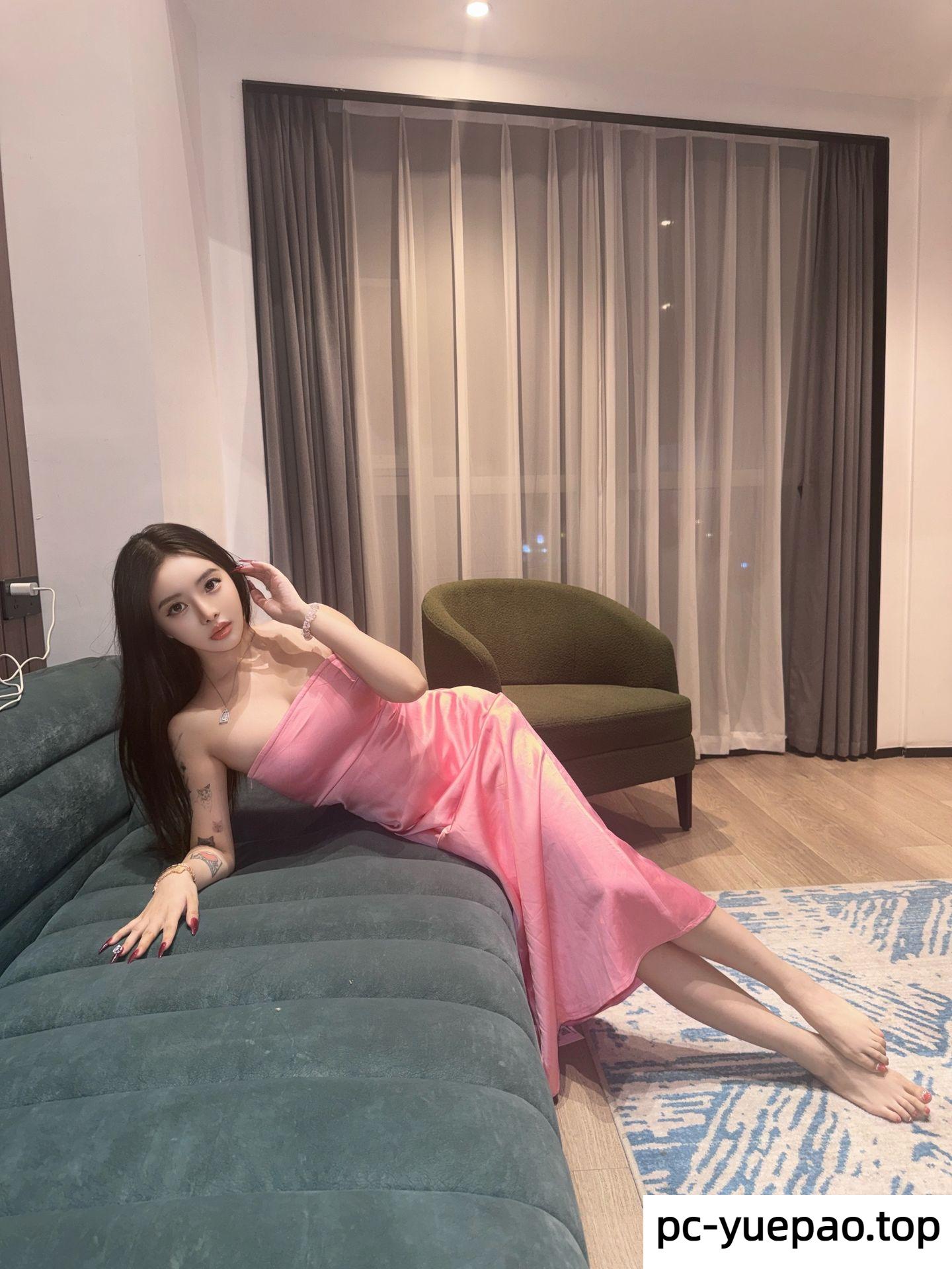 超绝的口交技术搭配大奶子操起来超爽