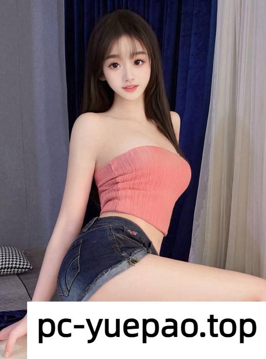 脸蛋水灵的青春邻家女孩