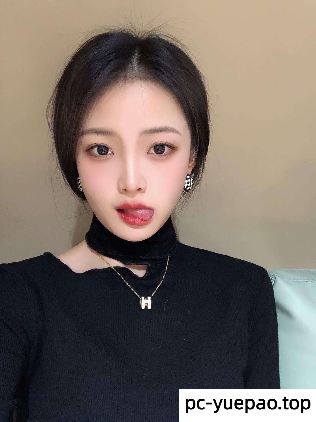 16055359530