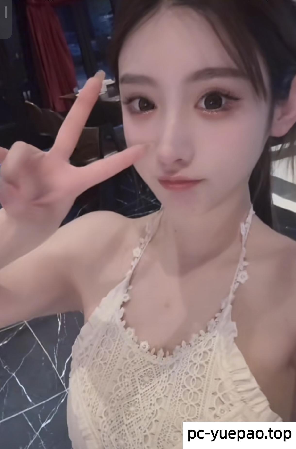 18081536499
