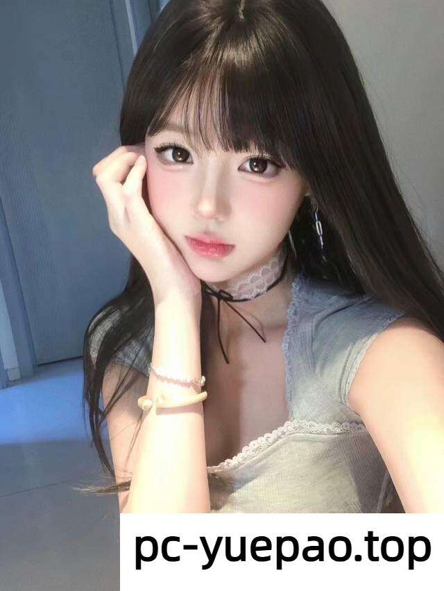 26073942818