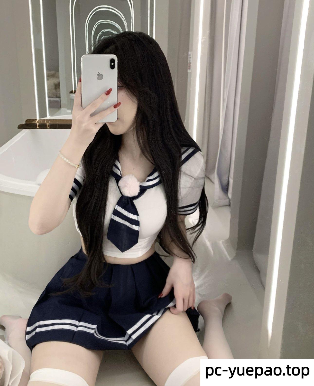 26084431101