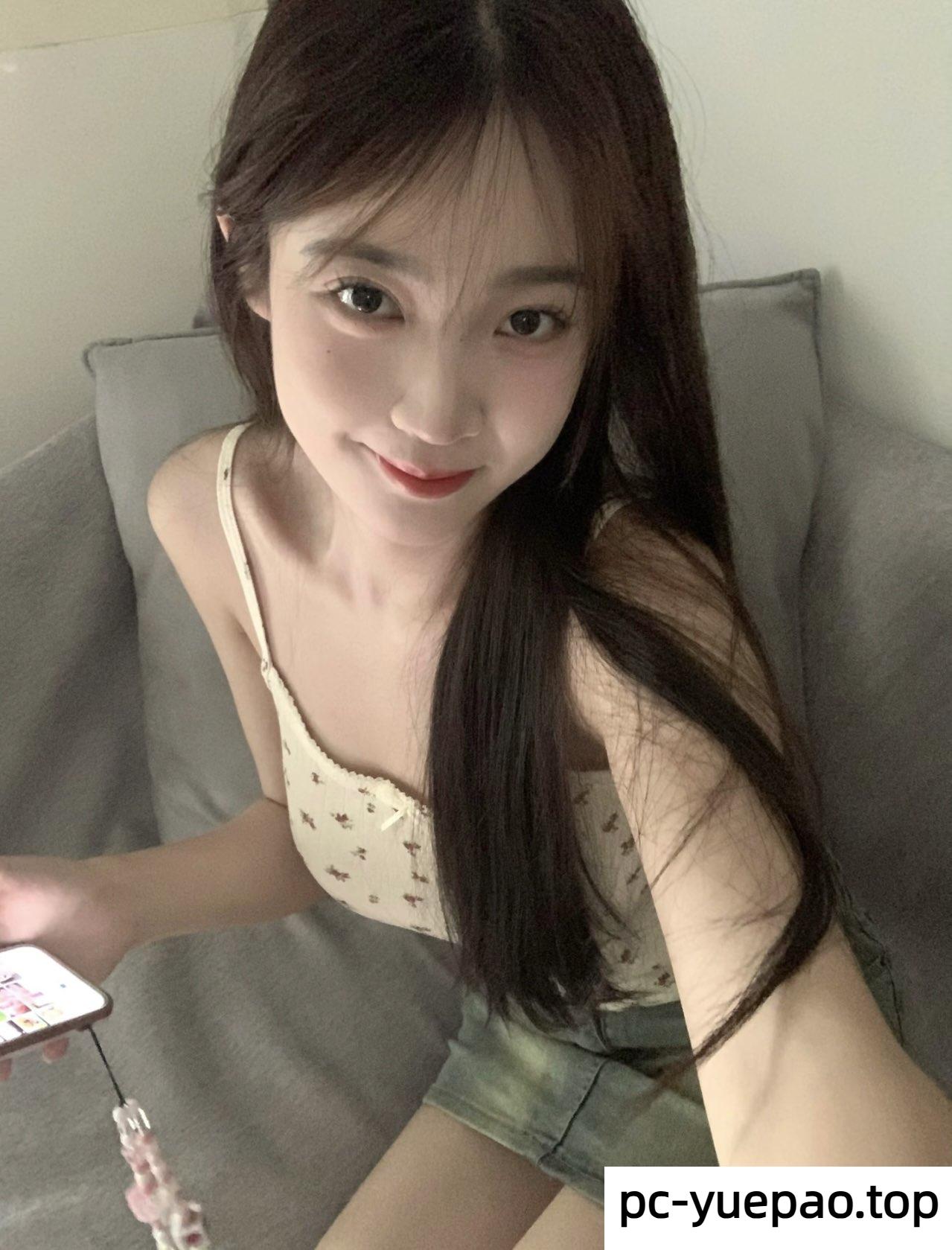 30103255997