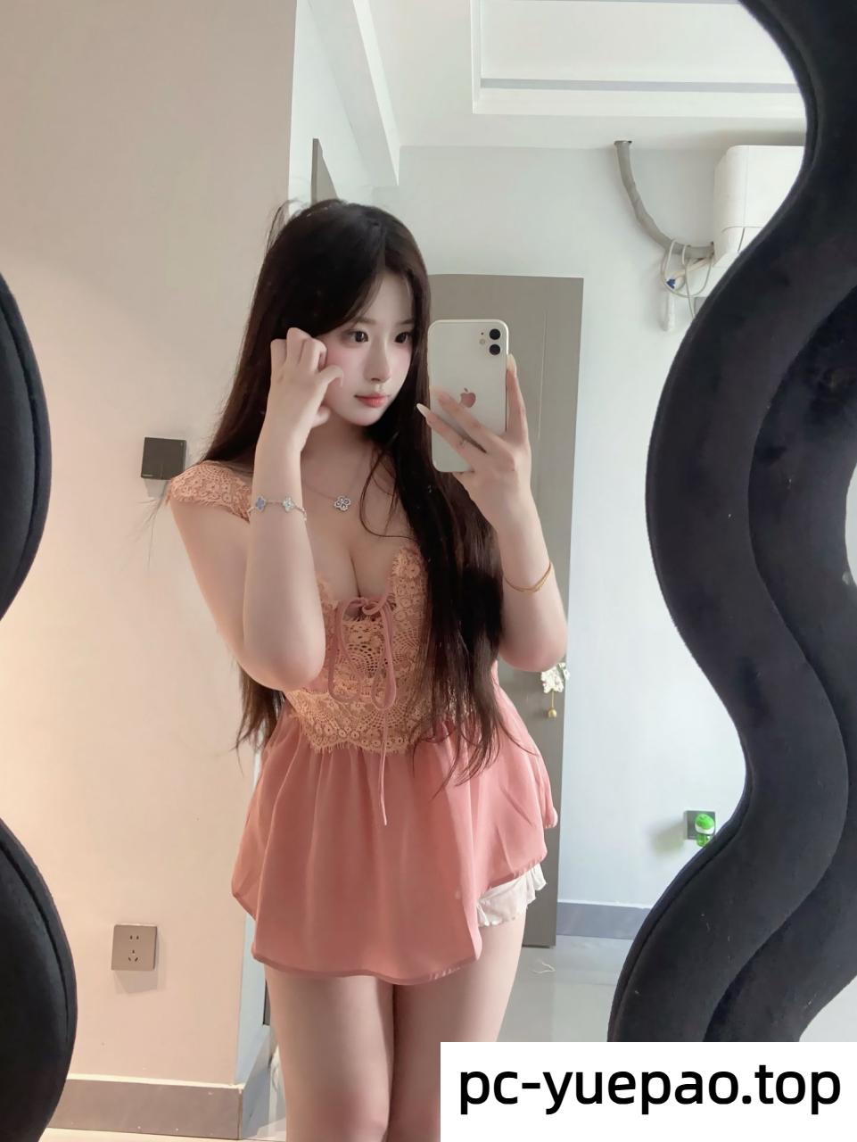 甜妹悠悠长得是真嫩