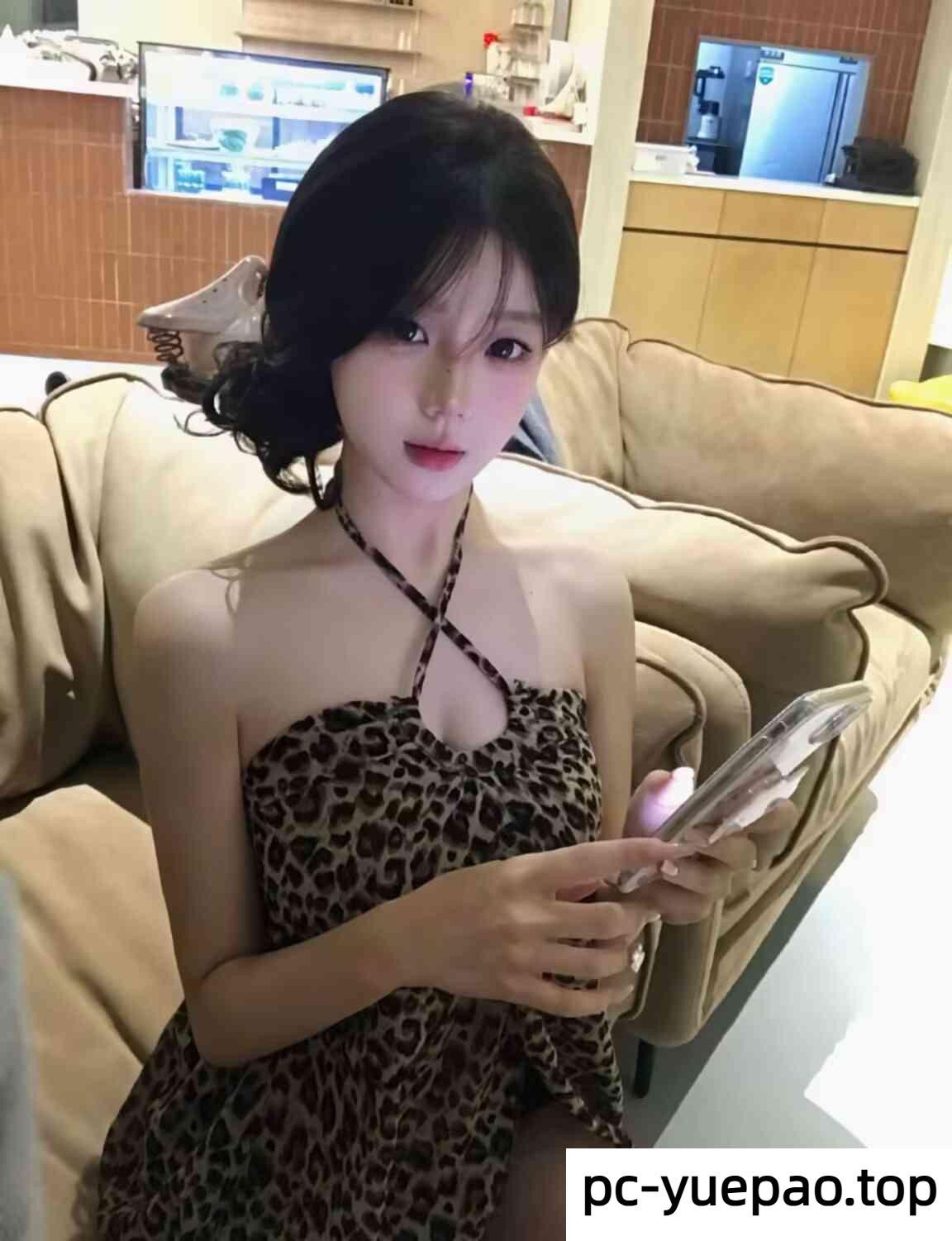 白嫩水润魅惑型女神