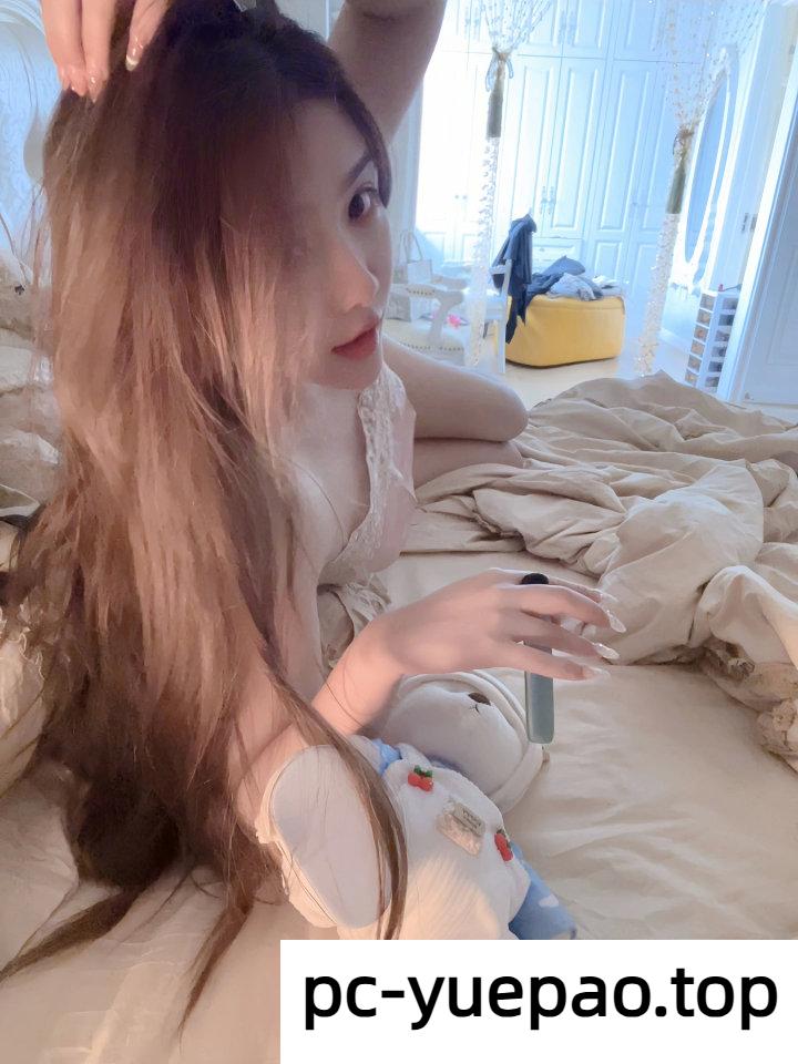 已验证小嫩妹狂插粉嫩花蕾