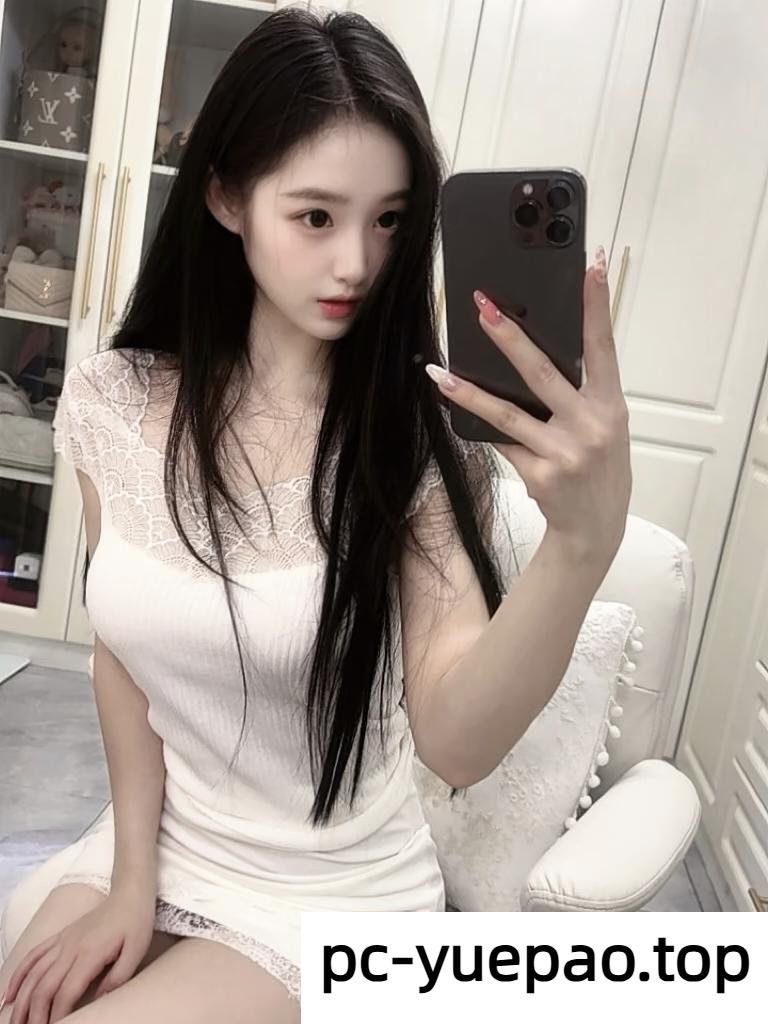 开封乖巧水嫩骚穴小美女