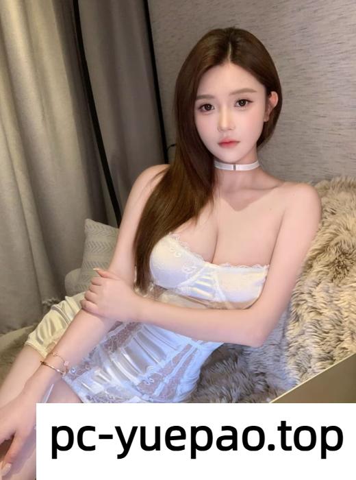 手指抠她下面丝毫不抗拒