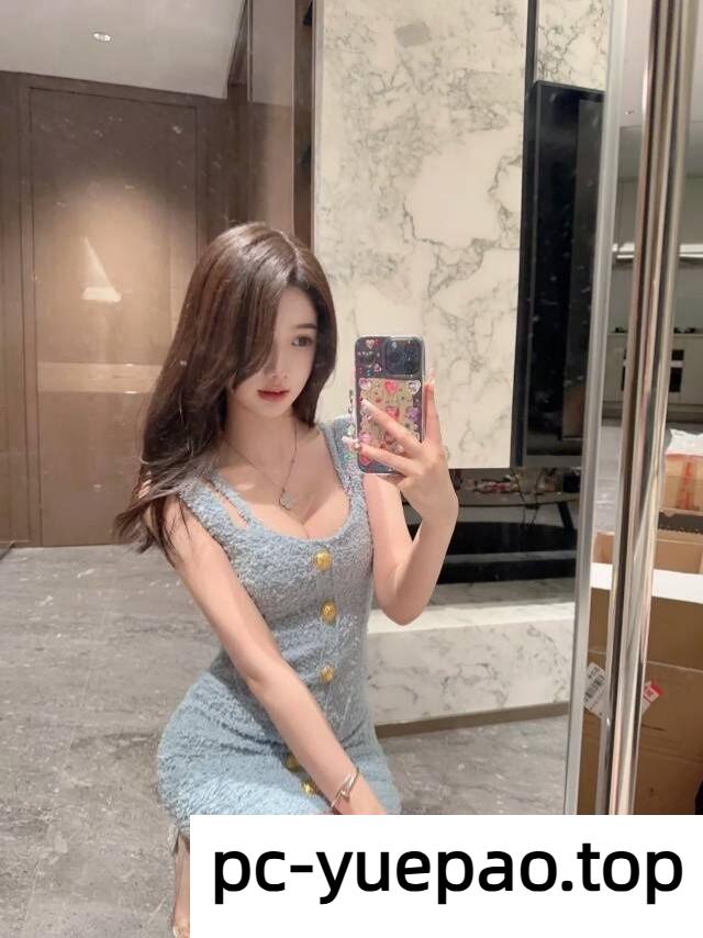 02112458242