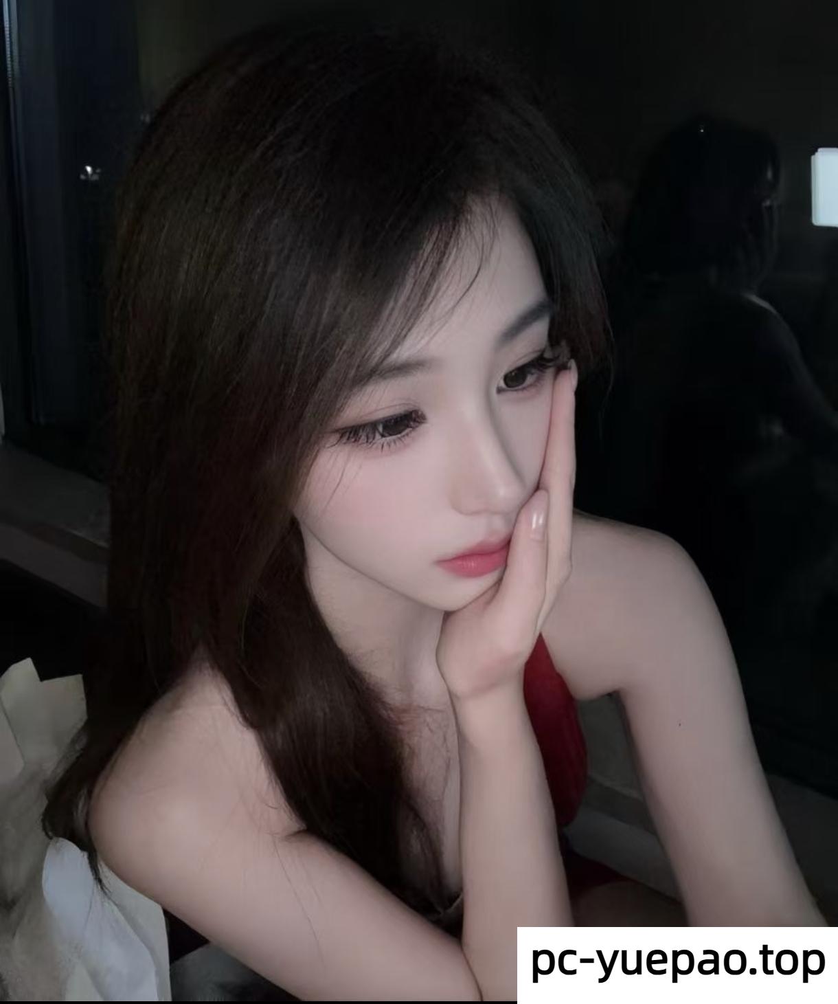 21100907297