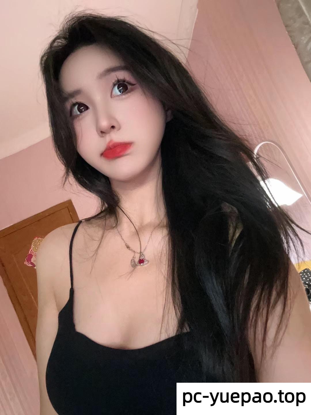 闵行区樱桃小嘴白嫩肤质小娘们