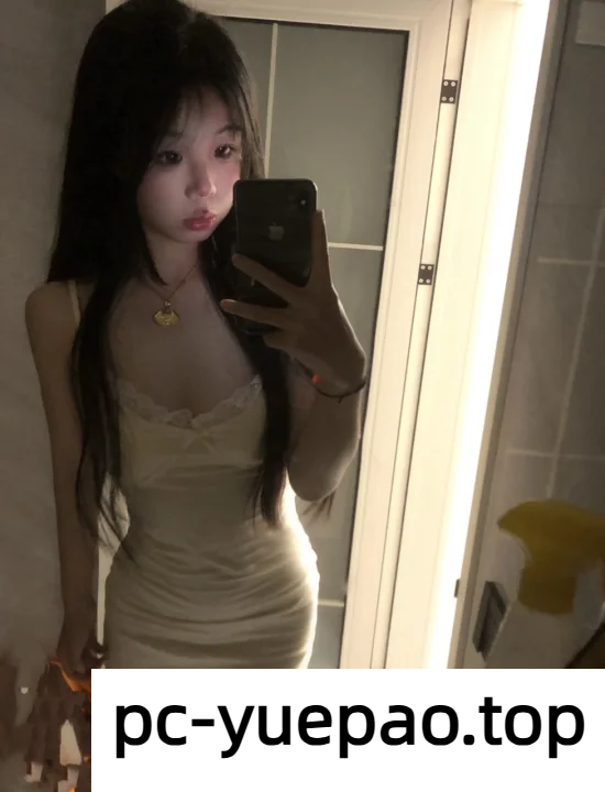 晋江市20出头妹妹粉鲍都没开发真紧