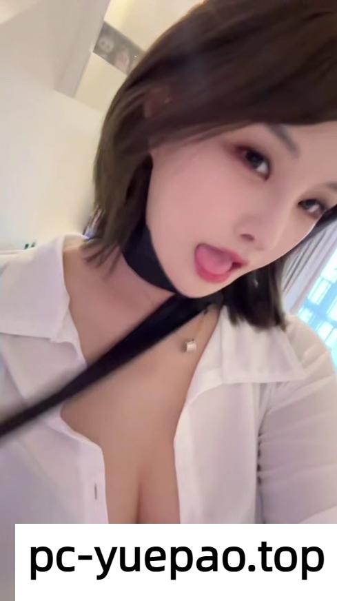 骚货直接把我二弟舔出货了
