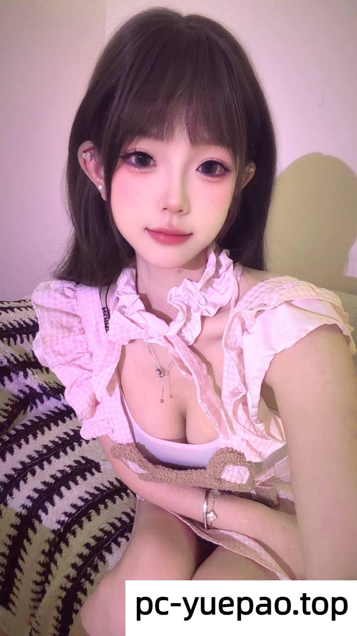 02023947792