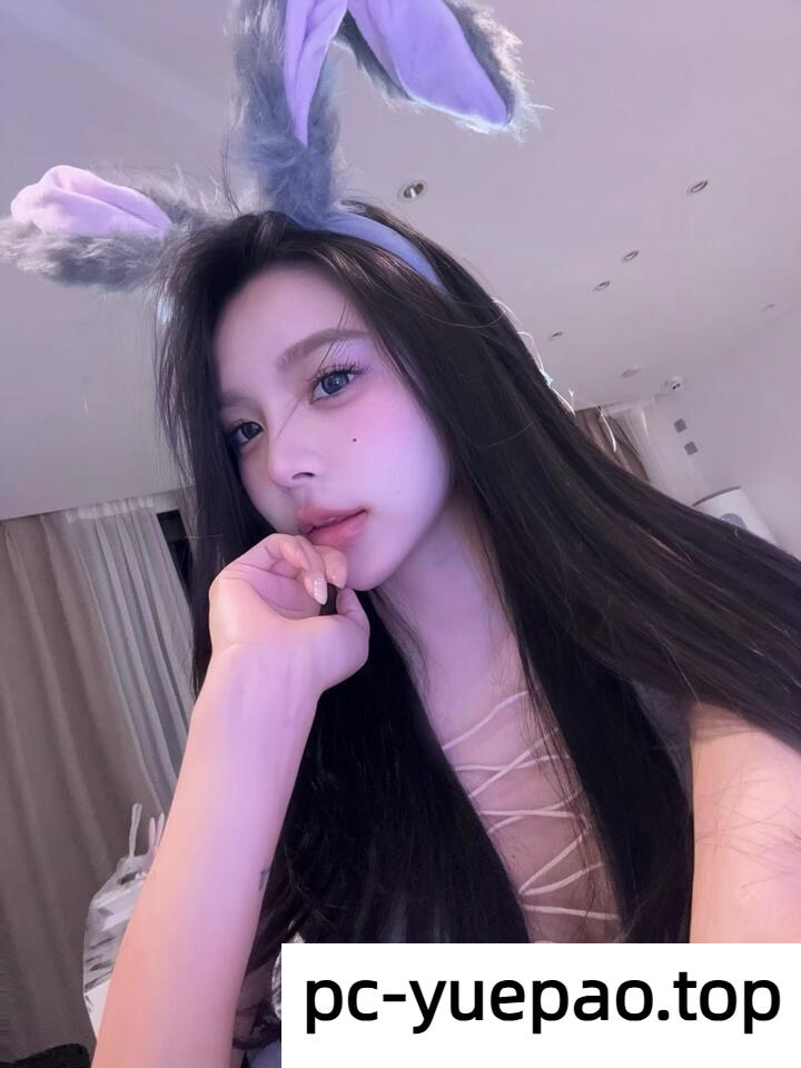 10023227483