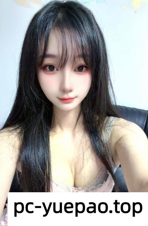 10134840733