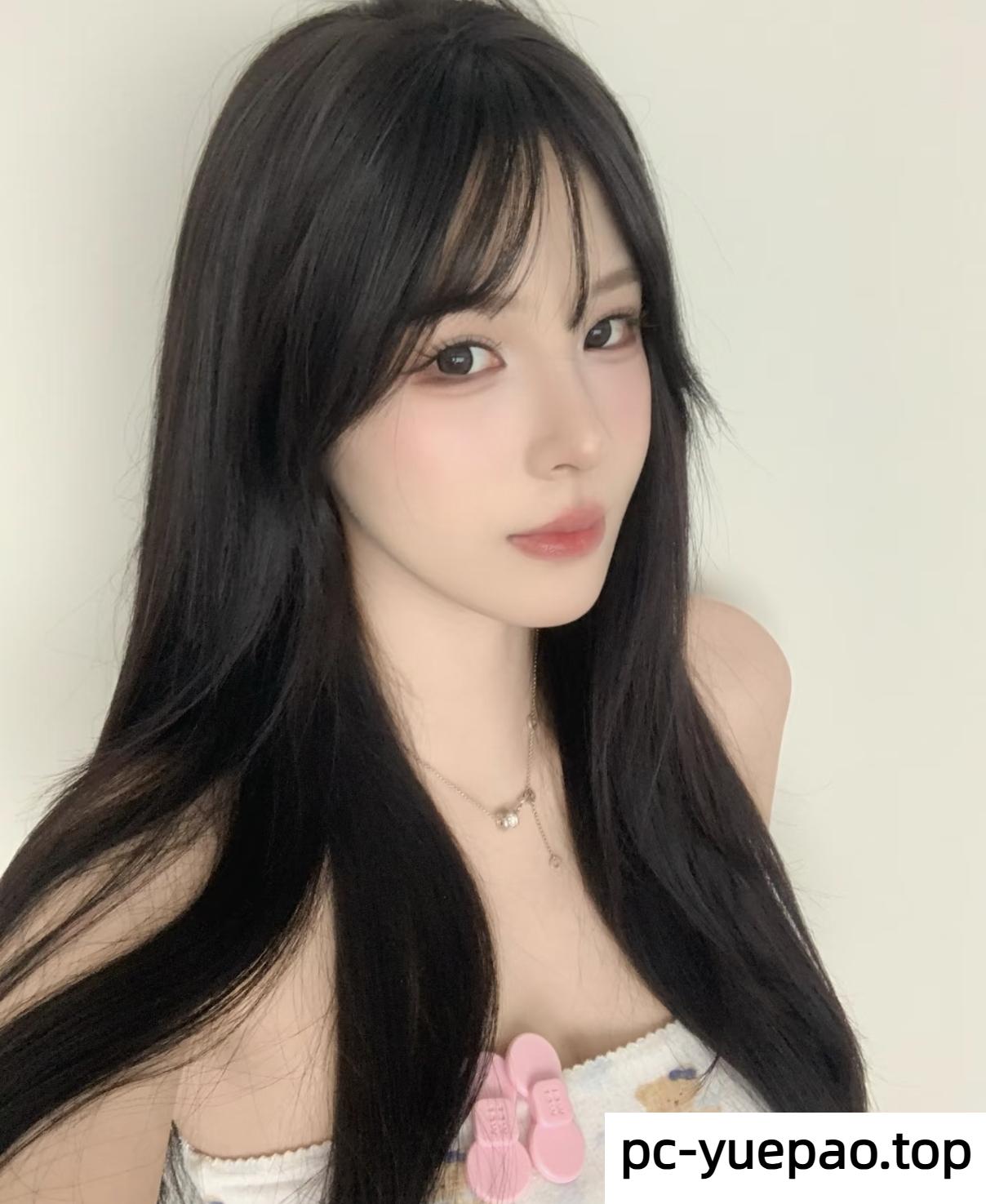16074251759