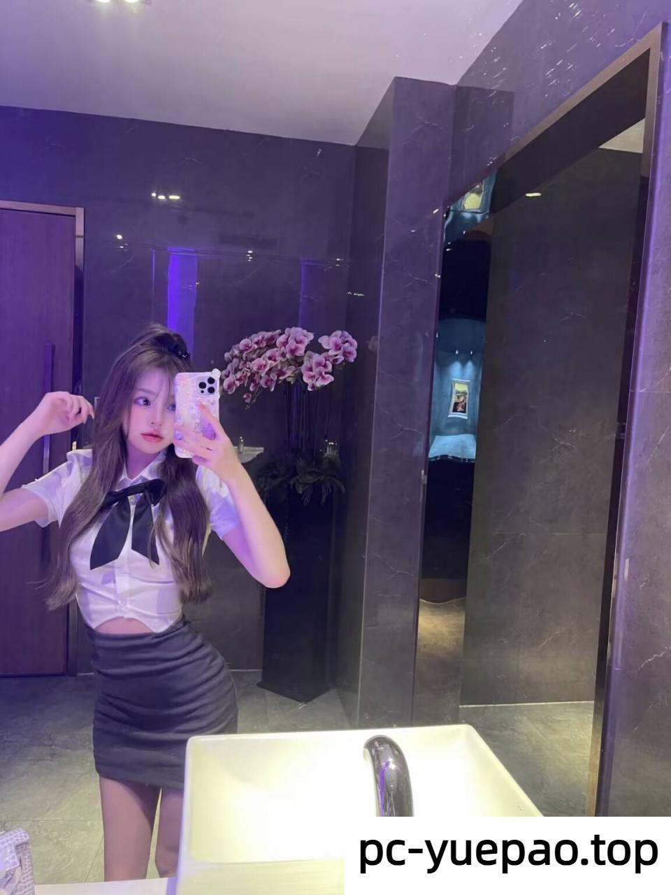 张家港极品妹子各种玩弄十分配合