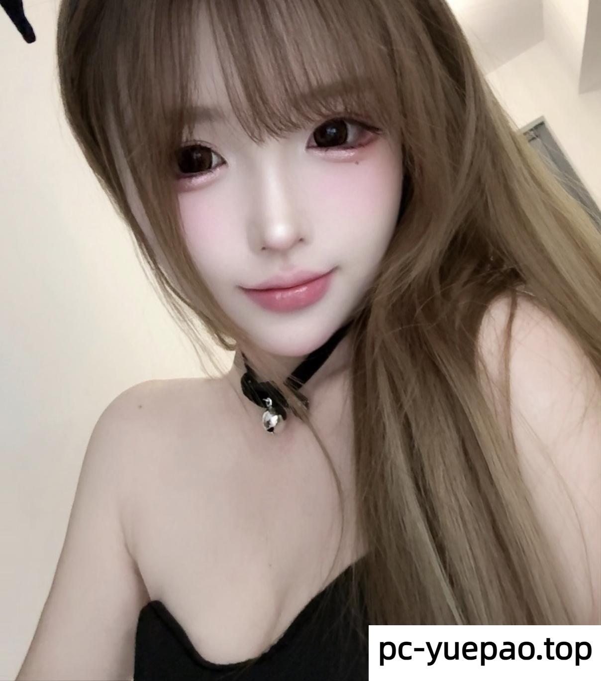 19104407493